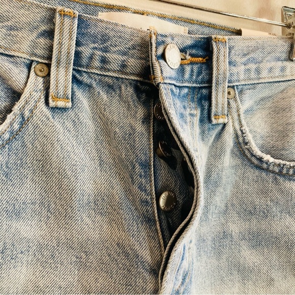 DENIM FORUM Sz 27 The Yoko Light Wash Distressed Denim  Jeans Shorts by Aritzia - Picture 5 of 16